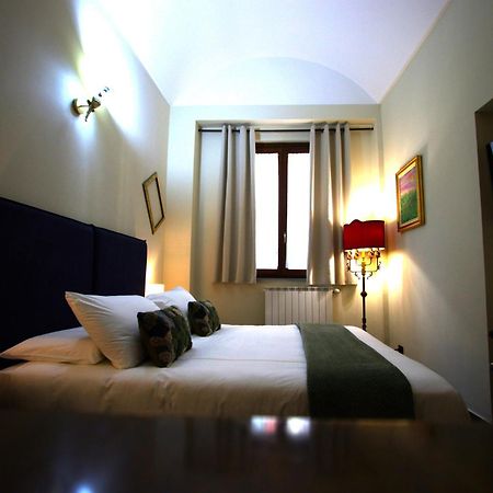 Arcapartaments Vercelli Bagian luar foto
