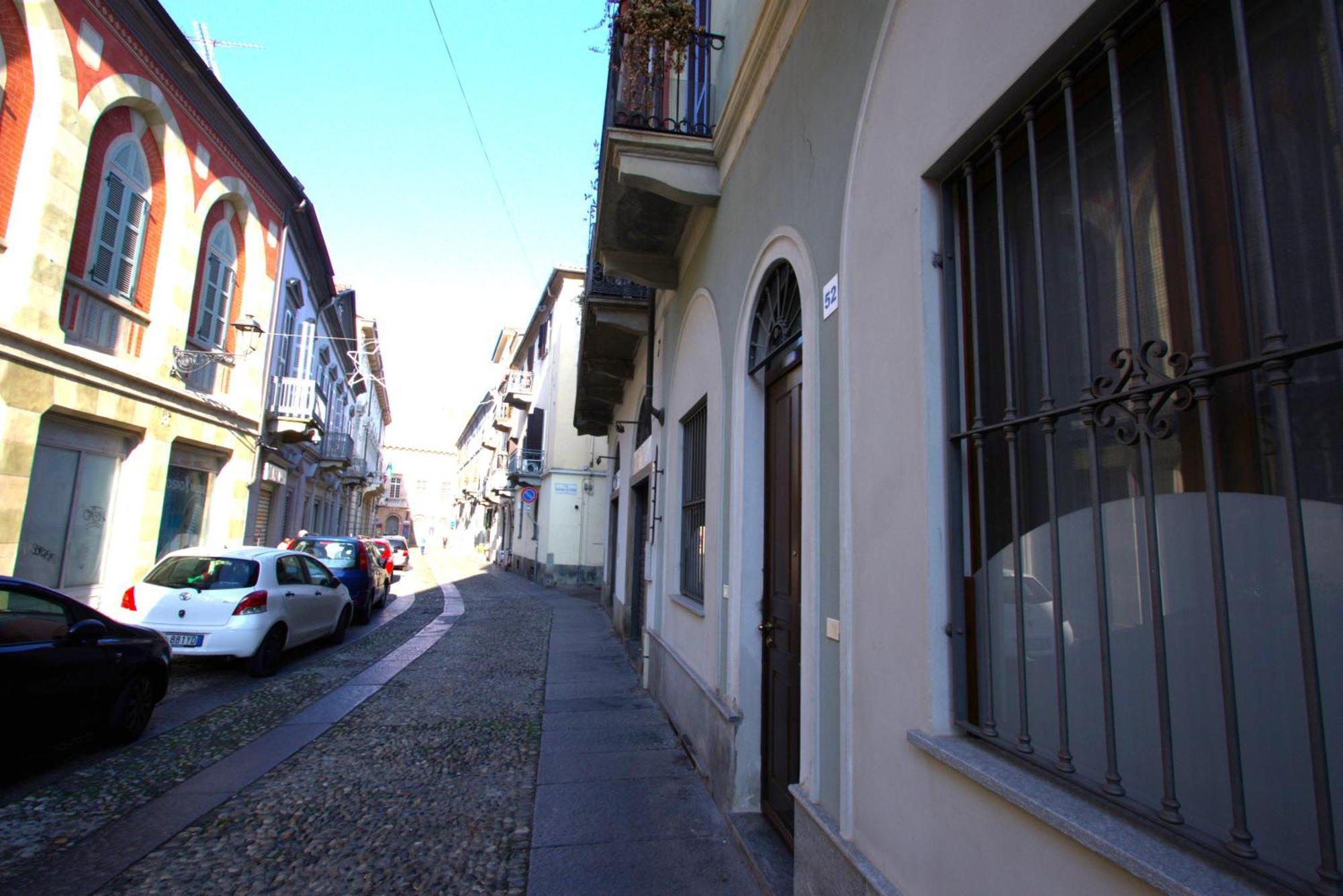 Arcapartaments Vercelli Bagian luar foto